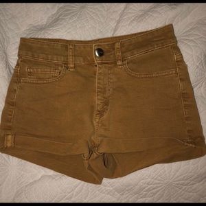 American eagle mustard colored shorts